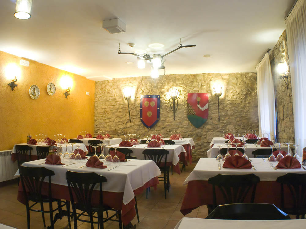 Fonda Bohemia Riuot Aparthotel Montblanc Εξωτερικό φωτογραφία